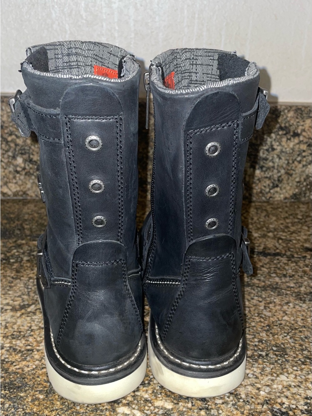 Harley-Davidson Black Leather Rider Boots with White Sole - Picture 5 of 6